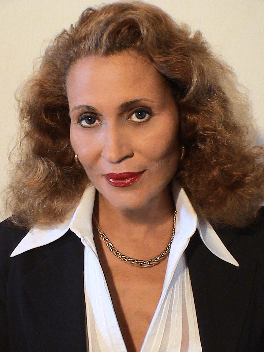 Suzanne Dracius