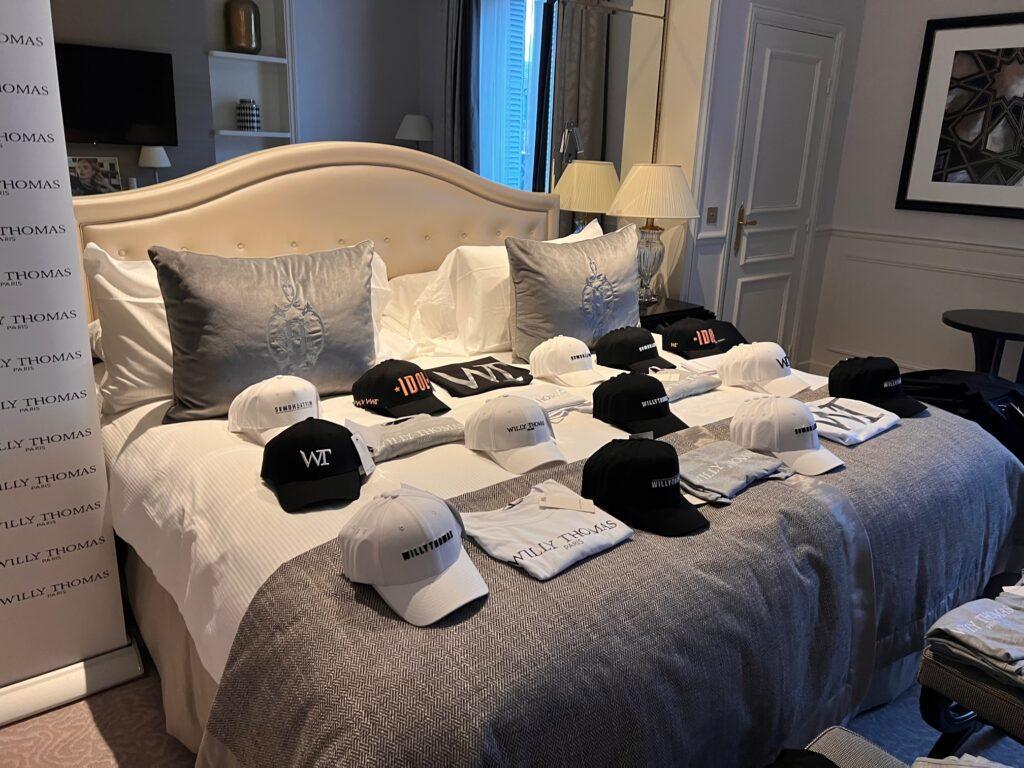 Casquettes et tee shirt willy thomas