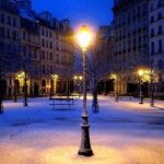 La place Dauphine à Paris une nuit d'hiver en mars 2018 © Jan-Clod